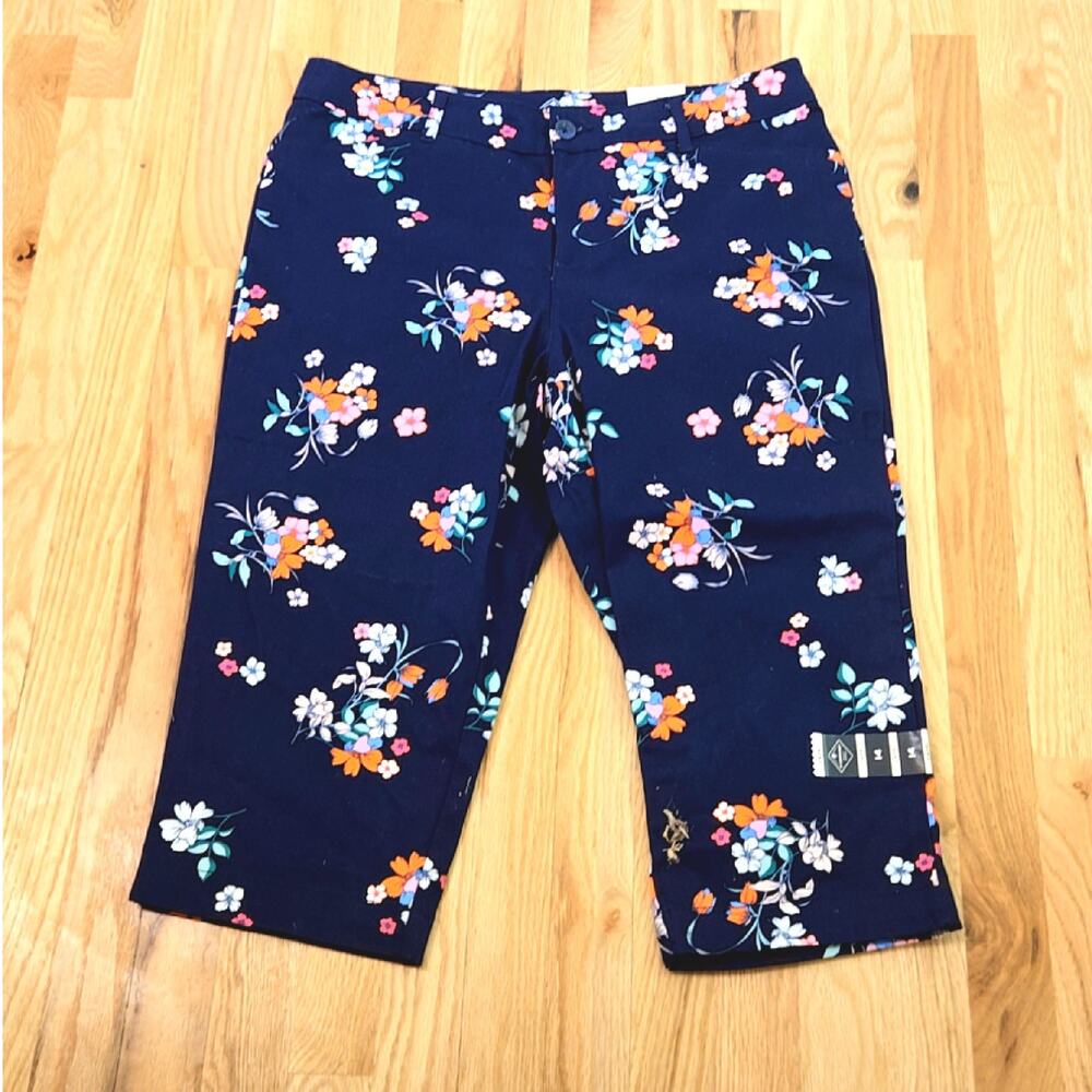 St Johns Bay soft cotton Floral capris sz14 Stretch, Comfort pockets
